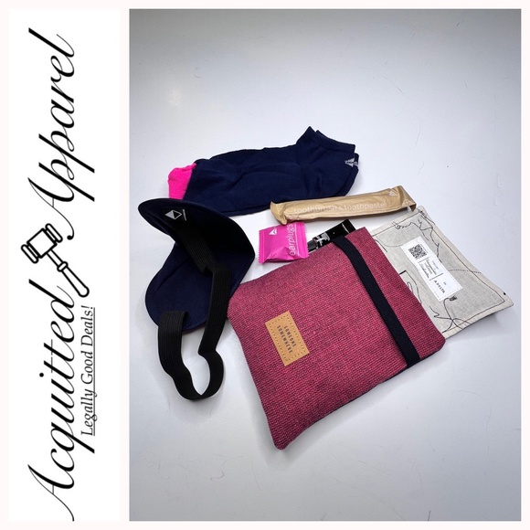 Delta Air Lines One Amenity Kit Someone Somewhere - Picture 1 of 9